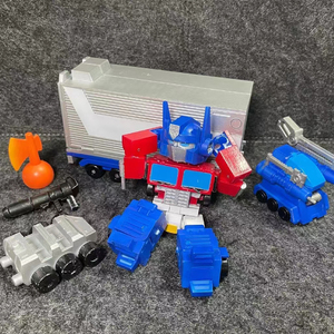 [予約注文] おもちゃ 変形 ロボット Q-toys QT-01